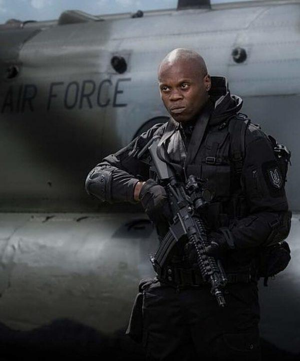 Gavin Gordon Image 3