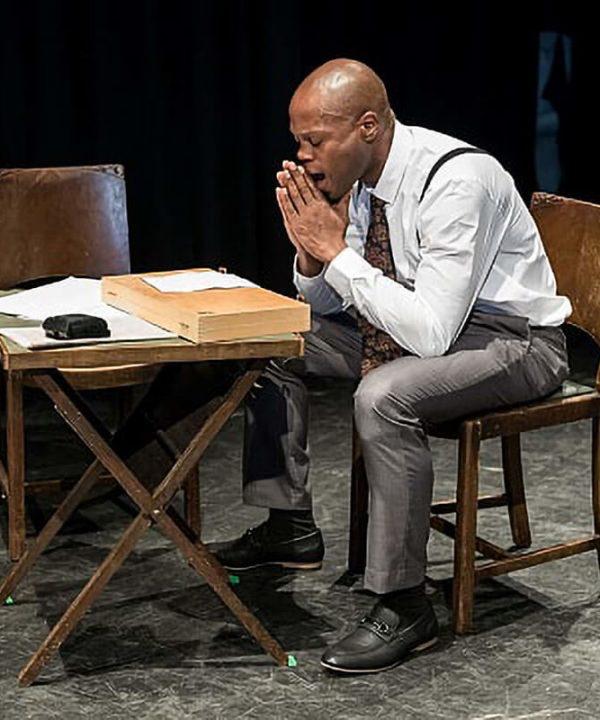 Gavin Gordon Image 4